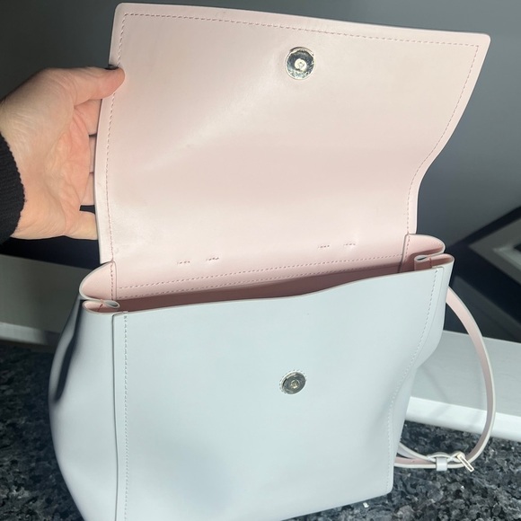 Kate Spade New York Somerville Road Megyn Light Gray Leather Backpack Bag main image 5